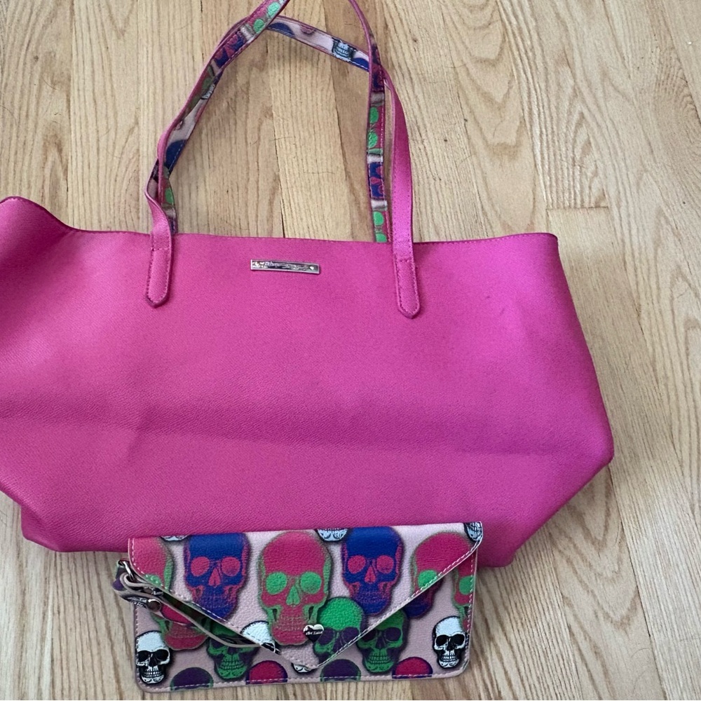 Betsy Johnson Pink Tote Bag with Skull Print Clutch